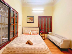 LushStay Abode - Hanoi Train Street